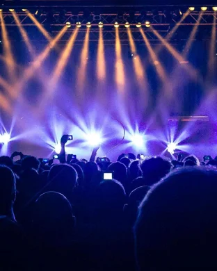 Roger Waters Presents Legacy: A Pink Floyd Show - Performed by The Harry Waters Band
